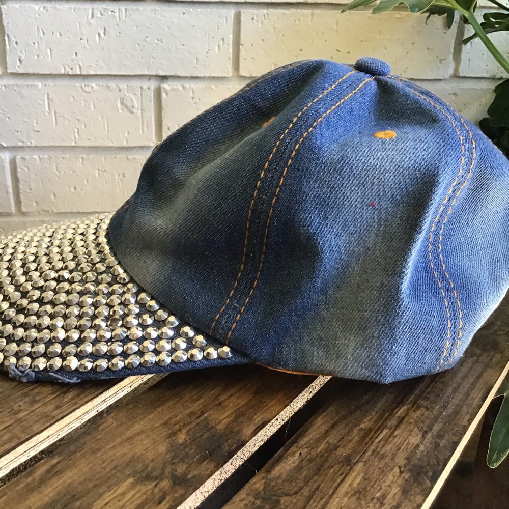 Magid Hats Distressed Blinged Lips Baseball Hat - Picture 6 of 11